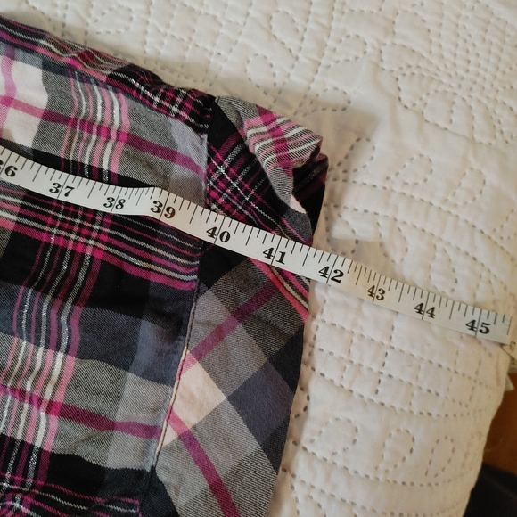 Victoria's Secret PJ set - Picture 4 of 11